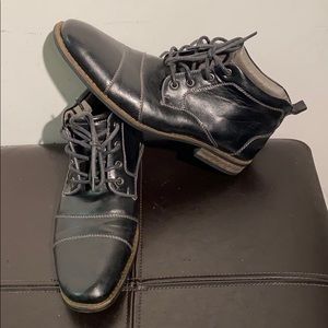 Steve Madden Black Leather Shoe